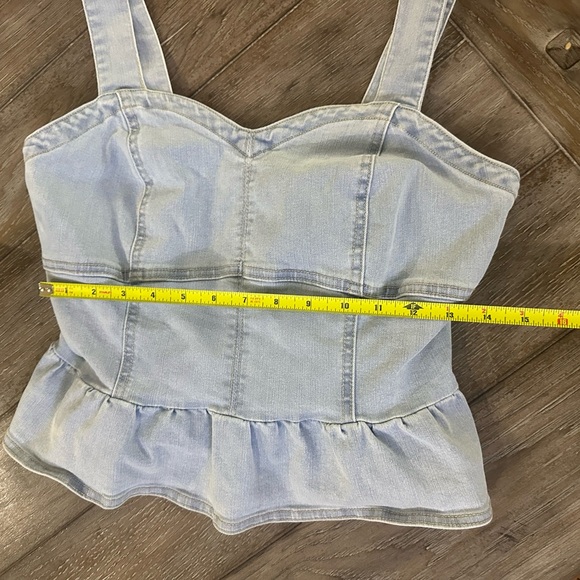 Jessica Simpson Light Blue Denim Top - Picture 12 of 12
